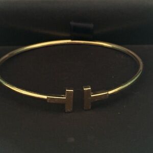 Tiffany & Co. Gold T Wire Bracelet 18k